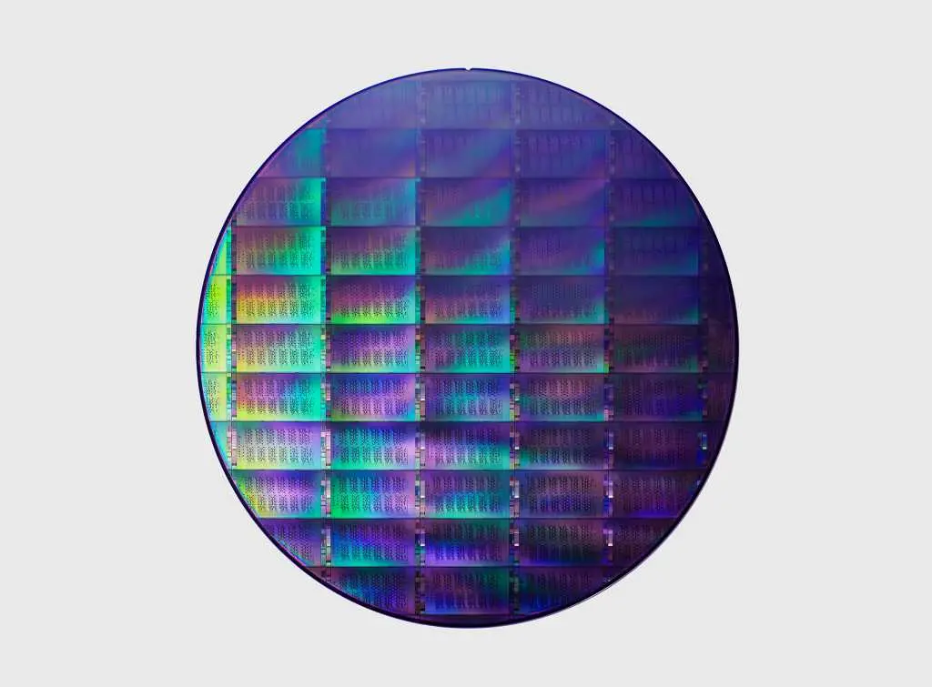 IBM plans $2B quantum chip foundry; government will pay half