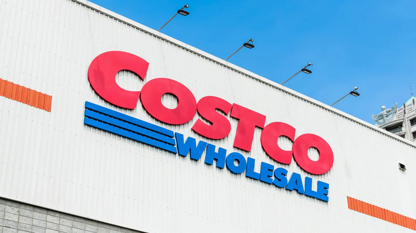 6 Portable Entertainment Gadgets To Buy From Costco (And 5 To Skip)